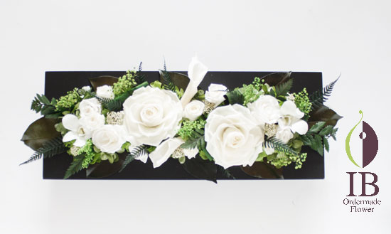 プリザードフラワー ピュアフラワー(ラン：ホワイト)p-15J-O) ボトルフラワー 誕生日 記念日 母の日 結婚祝い 開店祝い 退職祝い 送料無料 高級 ギフト プリザーブドフラワー ボトルフラワー 送料無料 ピュアフラワー(ラン