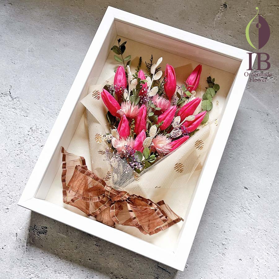 プロポーズ用フレーム装飾プリザーブドフラワー