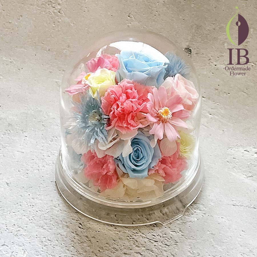 バースデーお祝いのドームのお花