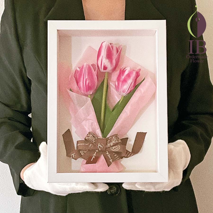 ピンクのチューリップ