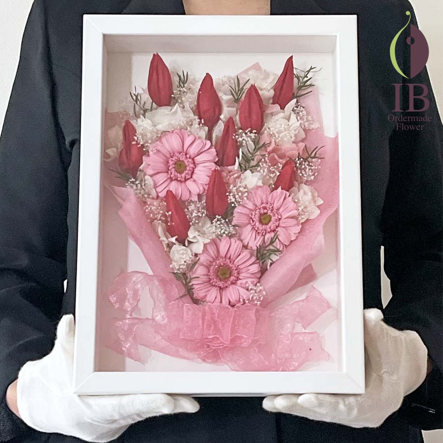 誕生花をお入れしたお花