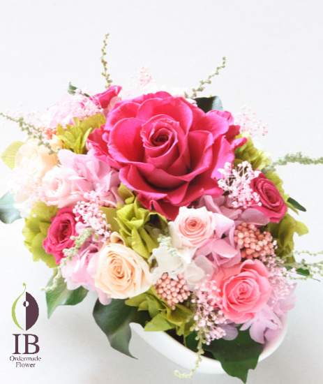 プリザードフラワー　ピンクのバラ　両親贈呈用のお花